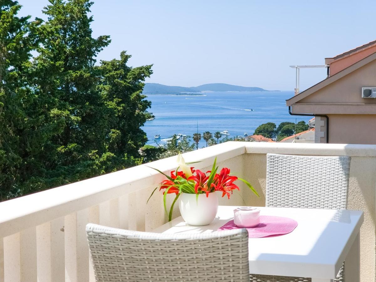 Apartments Nikolina Hvar Town Zewnętrze zdjęcie
